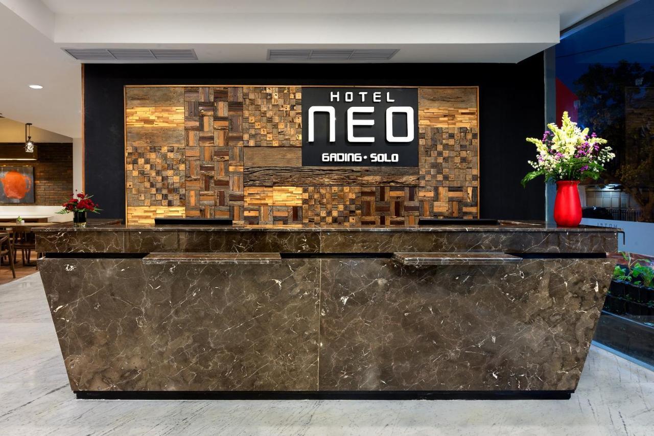 Hotel Neo Gading Solo Bagian luar foto